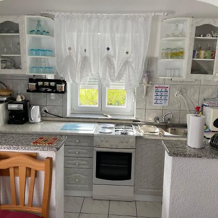 Apartmani Mirela Vrh  Kültér fotó