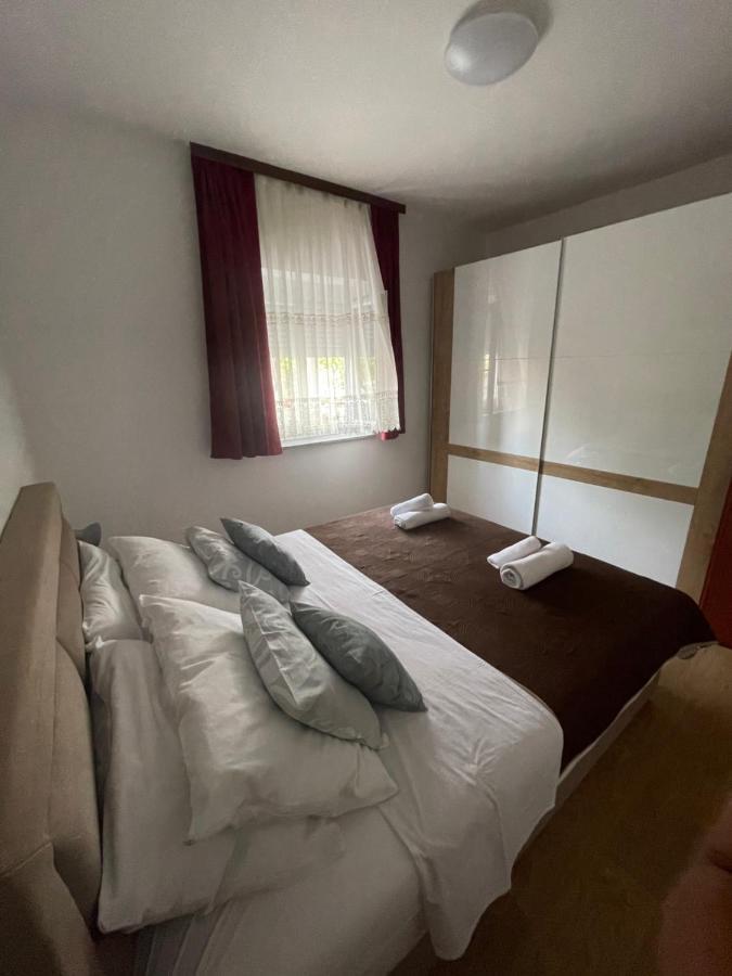 Apartmani Mirela Vrh  Kültér fotó