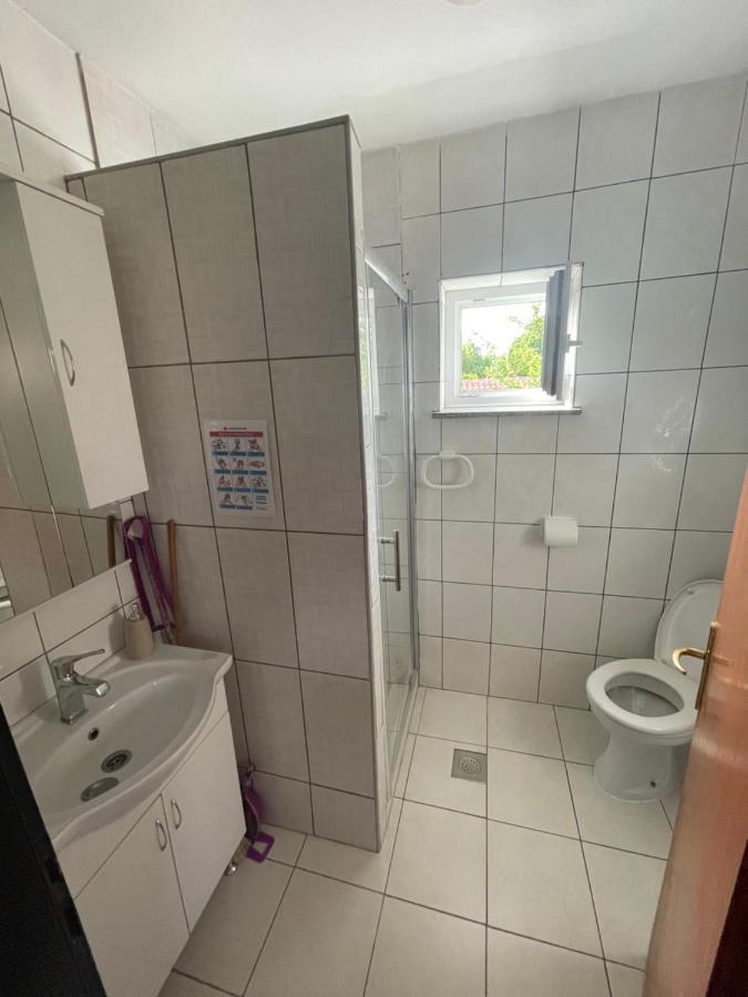 Apartmani Mirela Vrh  Kültér fotó